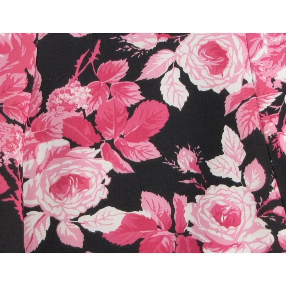 SALE! Floral Pink Flare Short Mini Skirt - Picture 2 of 4